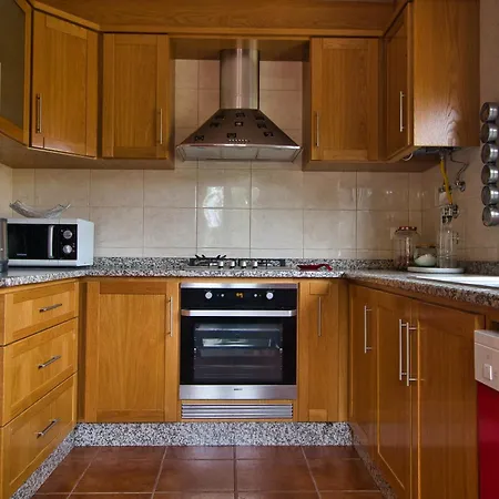 Olive By Nature Yards * Aldeia de Joanes